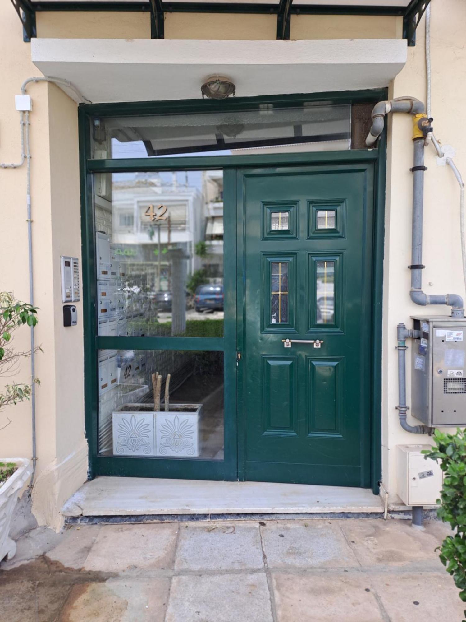 Athens Seaside Glyfada Suites Ngoại thất bức ảnh